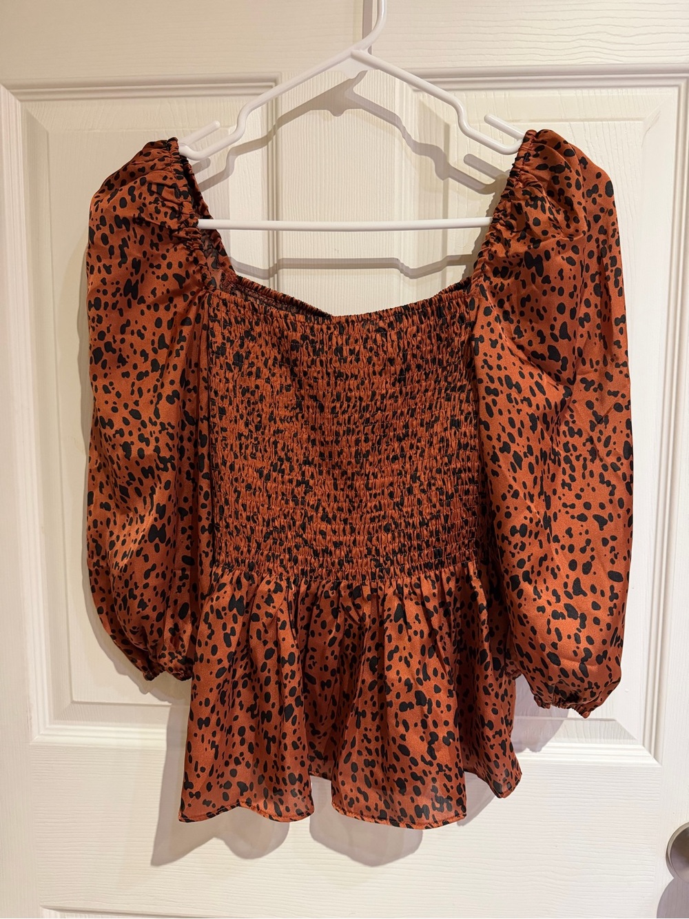 NWT BuddyLove Avara Smocked Rust Spot-Print Peplum Blouse with Puff Sleeves